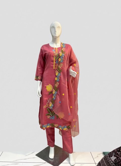 Shimmer Carrot Pant Suit